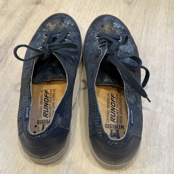 🦋Mephisto Run Off Tennis Shoes🦋 - Picture 2 of 5